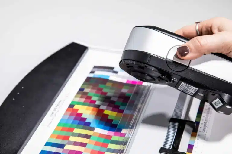 espectrofotómetro impresión documentos color